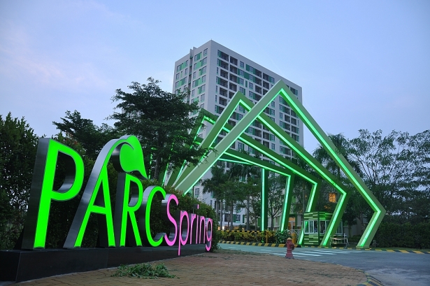 3542 PARCSpring gate